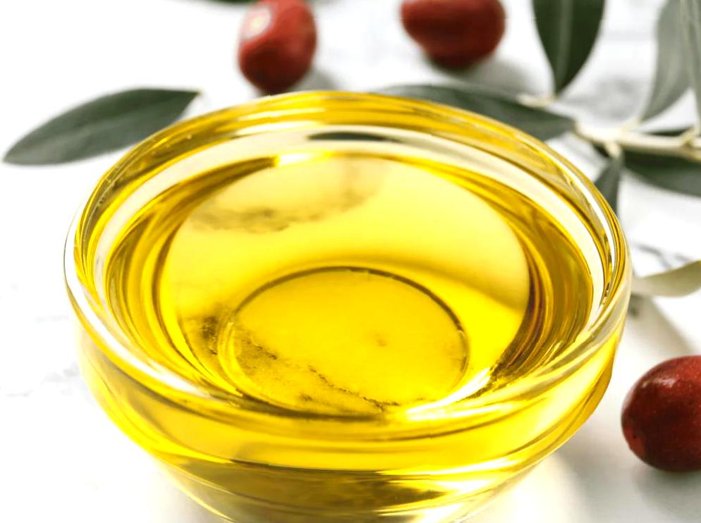 The Science Behind Jojoba Oil: An Educational Overview